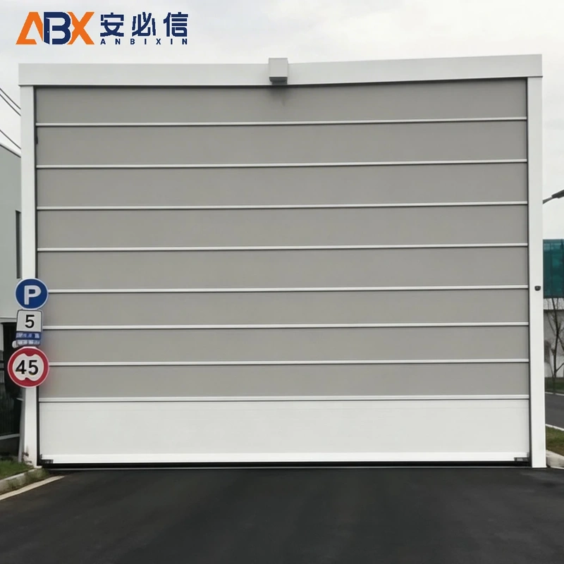 武威PVC堆积门